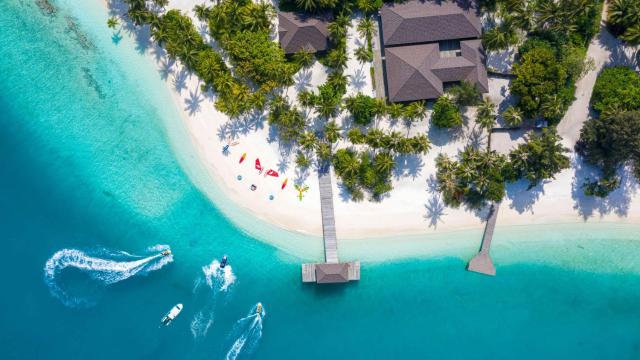 Fiyavalhu Resort Maldives — photo 1