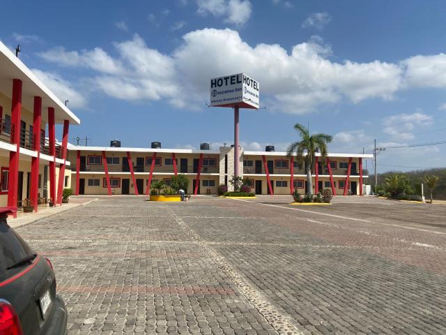El Descanso Inn — photo 11