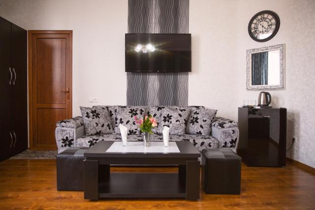 Family Hotel Kolorit Old Tbilisi — photo 14