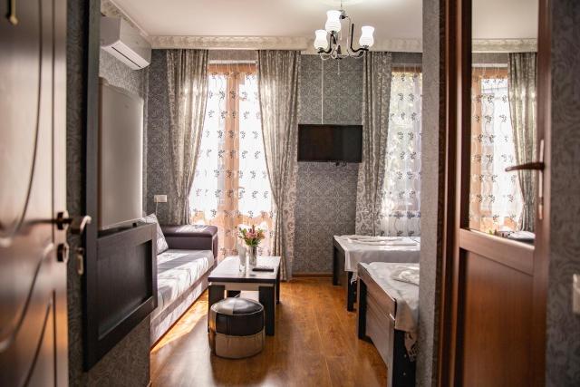 Family Hotel Kolorit Old Tbilisi — photo 8