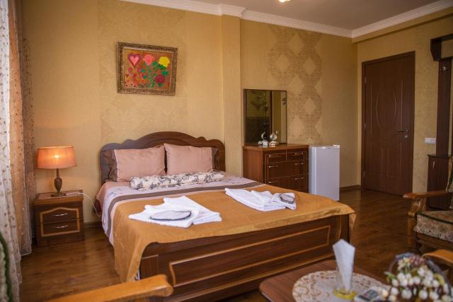 Family Hotel Kolorit Old Tbilisi — photo 20