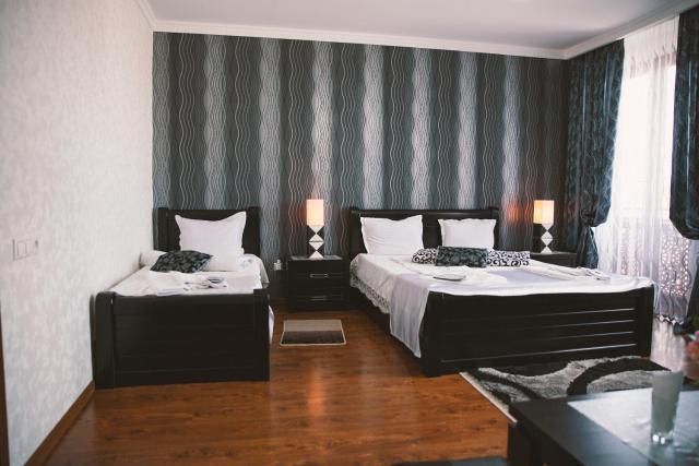 Family Hotel Kolorit Old Tbilisi — photo 13