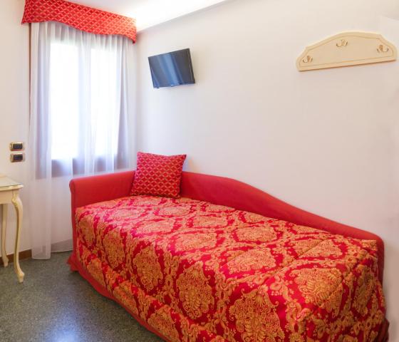 Hotel Leonardo — photo 12