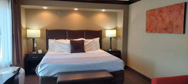 Parkwood Inn & Suites — photo 13