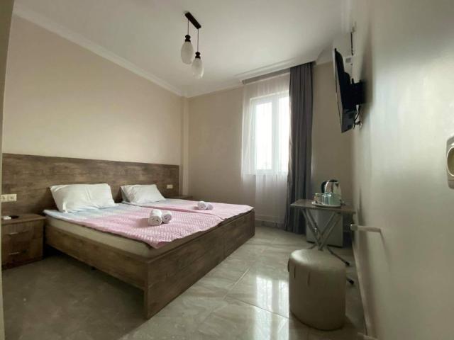 Family Hotel — photo 2