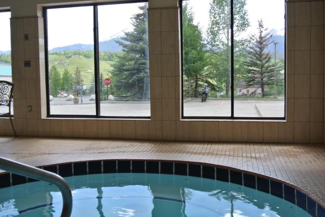 Luxury Inn & Suites — photo 15