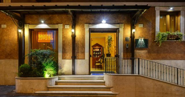 Hotel Tuscolana — photo 6