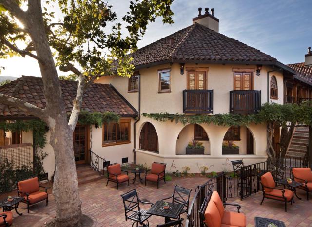 Rancho Caymus Inn — photo 17