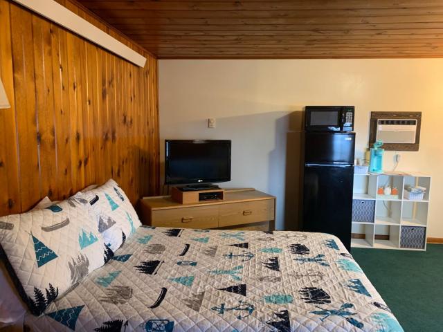 Meadow Park Motel and R. V. Park — photo 2