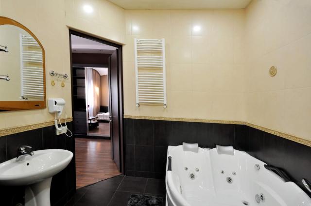Hotel Majestic — photo 17
