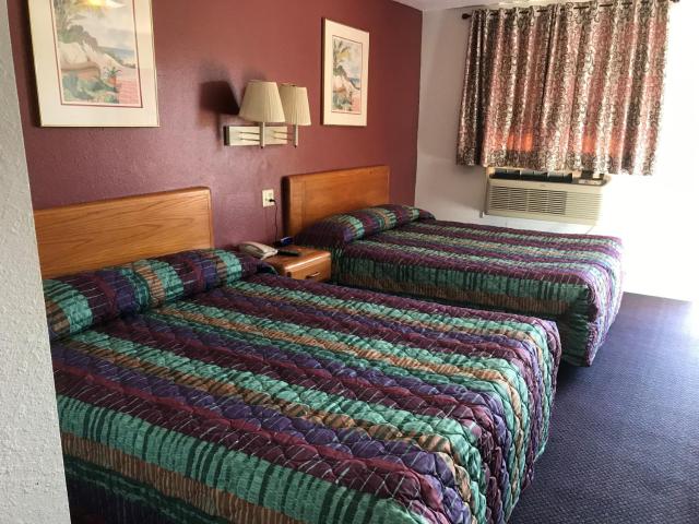 Luxury Inn — photo 11