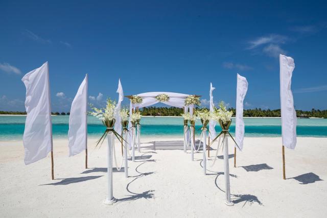 Naladhu Private Island Maldives — photo 22