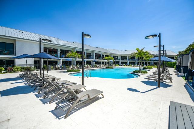 Anna Maria Island Beach Resort — photo 9