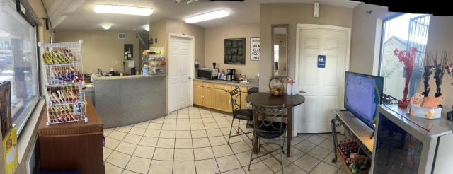 Best Budget Inn — photo 4