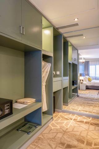 Manhattan Business Hotel — photo 13