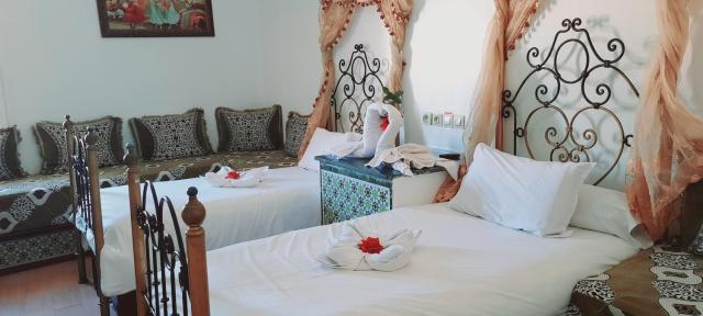 Hotel Moroccan House Casablanca — photo 22