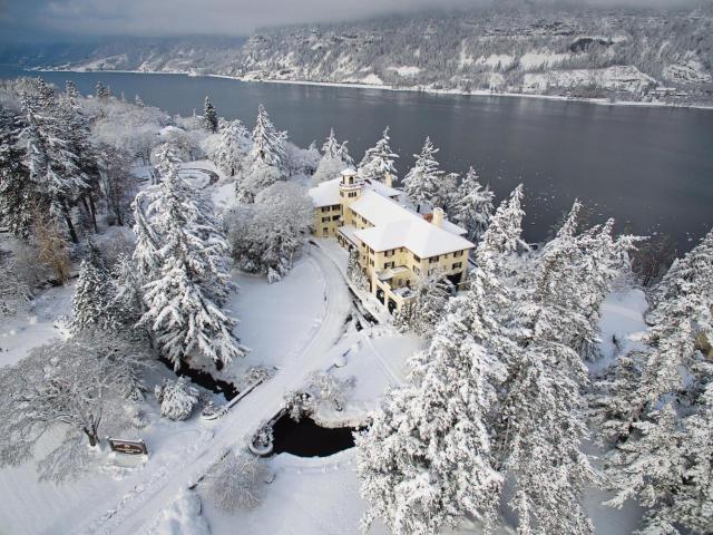 Columbia Gorge Hotel & Spa — photo 11
