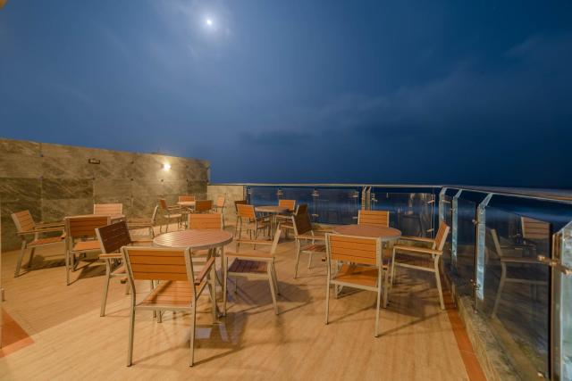 Amber Beach Hotel — photo 19