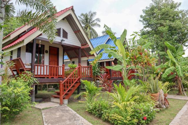 Lanta Andaleaf Bungalow - SHA Extra Plus — photo 5