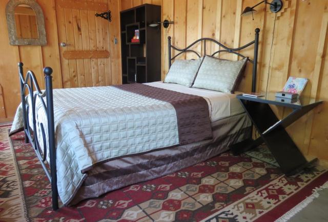 Silver River Adobe Inn Bed and Breakfast — photo 17