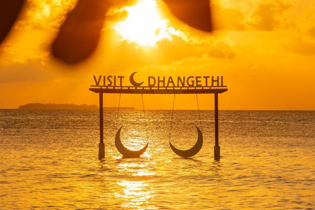 Sunset Beach View Dhangethi — photo 9