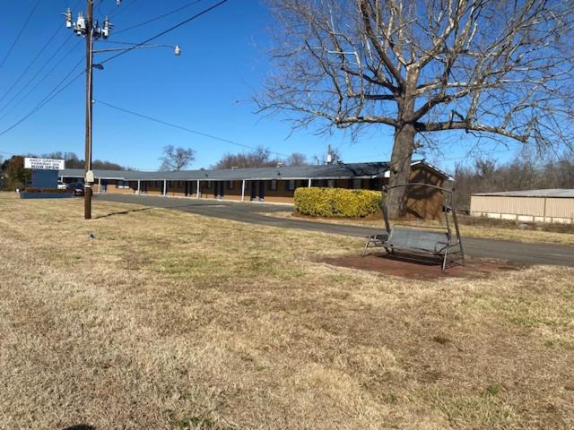 Andy Griffith Parkway Inn — photo 9