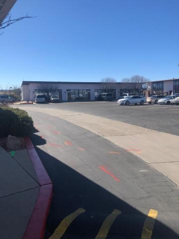 Antelope Hills Inn-Suites — photo 8