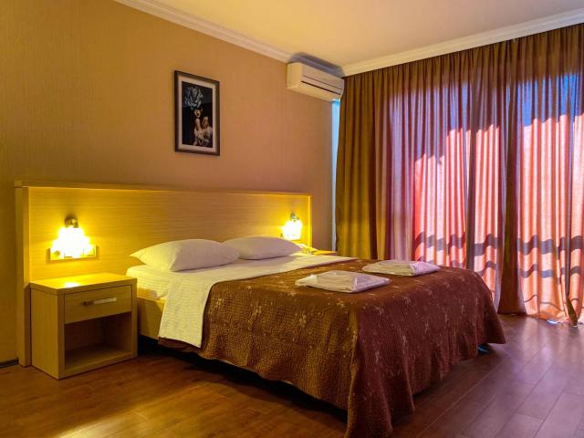 Batesta Hotel — photo 8