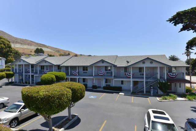 Cayucos Beach Inn — photo 14