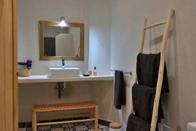 Riad Banatti — photo 14