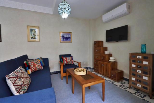 Riad Banatti — photo 6