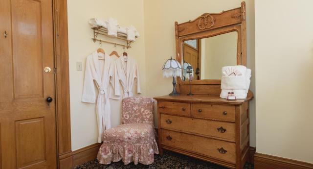 Teller House — photo 15