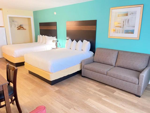 Casablanca Oceanside Inn — photo 11