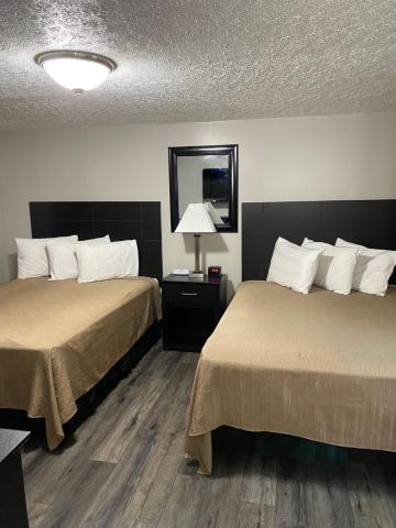 The New Lantern Motel — photo 13