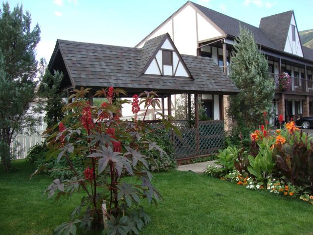 Silver Spruce Inn — photo 11