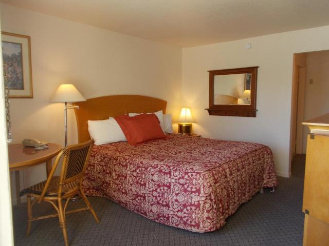 Colusa Riverside Inn — photo 2