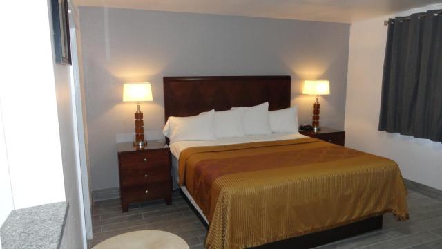 ECONOMY INN MOTEL — photo 6