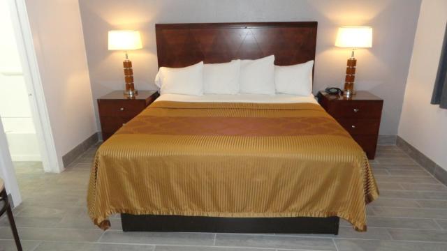 ECONOMY INN MOTEL — photo 24