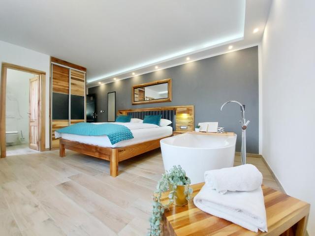 Single Room — Etno Boutique
