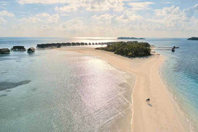 Two-Bedroom COMO Sunrise Villa — COMO Cocoa Island