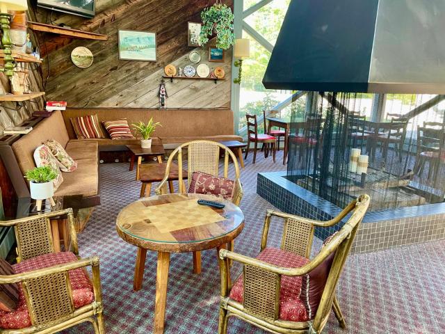 Toll Road Inn — photo 6