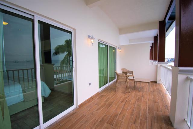 Bartolome Oceanfront Suites — photo 23