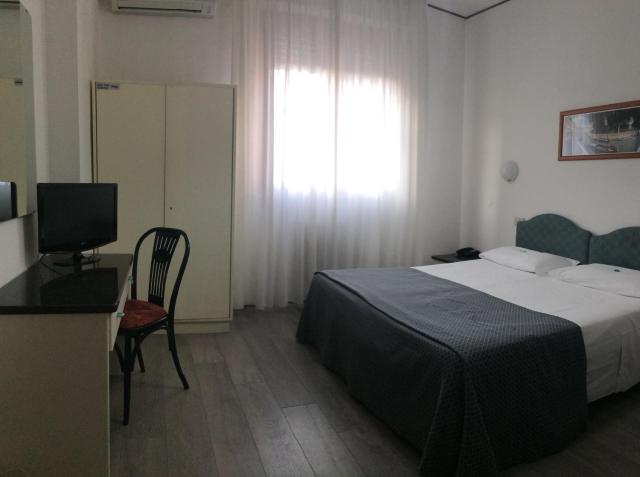 Hotel Capitol — photo 24