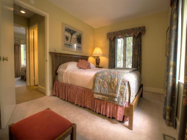 Geneva On The Lake Boutique Resort Hotel — photo 23