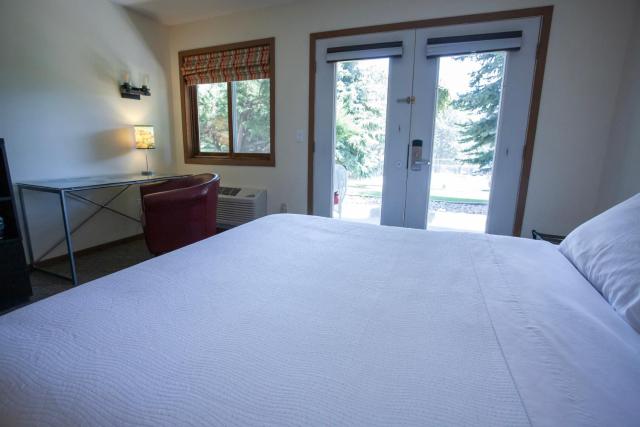 Bavarian Inn, Black Hills — photo 12