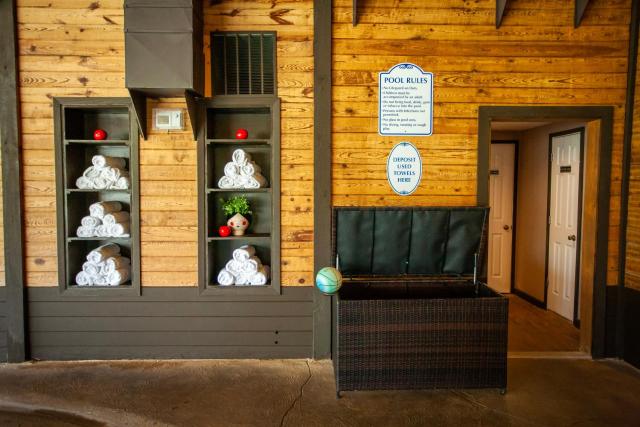 Bavarian Inn, Black Hills — photo 13