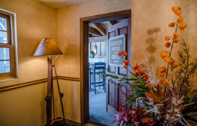 Alpine Village Suites — photo 5