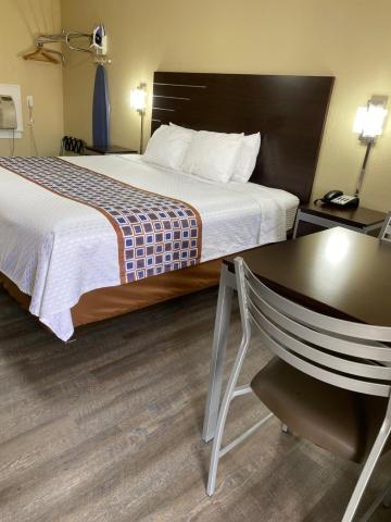 Savannah Motel — photo 17