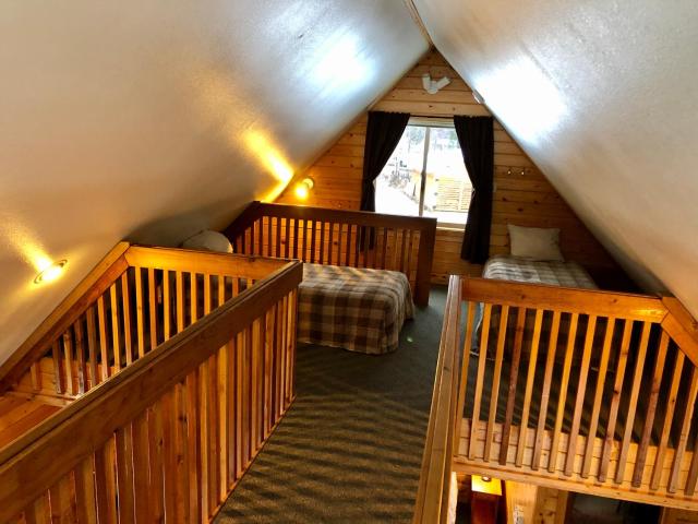 Riverside Cabins at Susitna River Lodge — photo 13