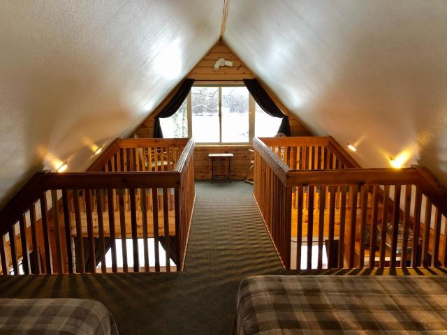 Riverside Cabins at Susitna River Lodge — photo 16